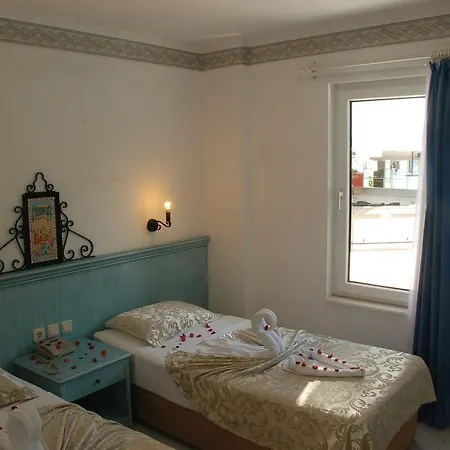 Risus Otel