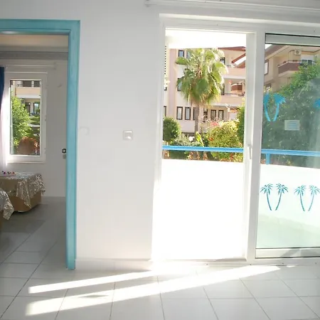 Risus Otel