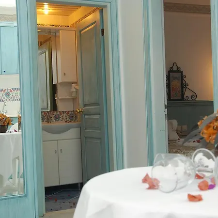 Risus Otel 2*