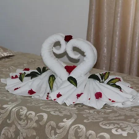 Otel Risus 2*